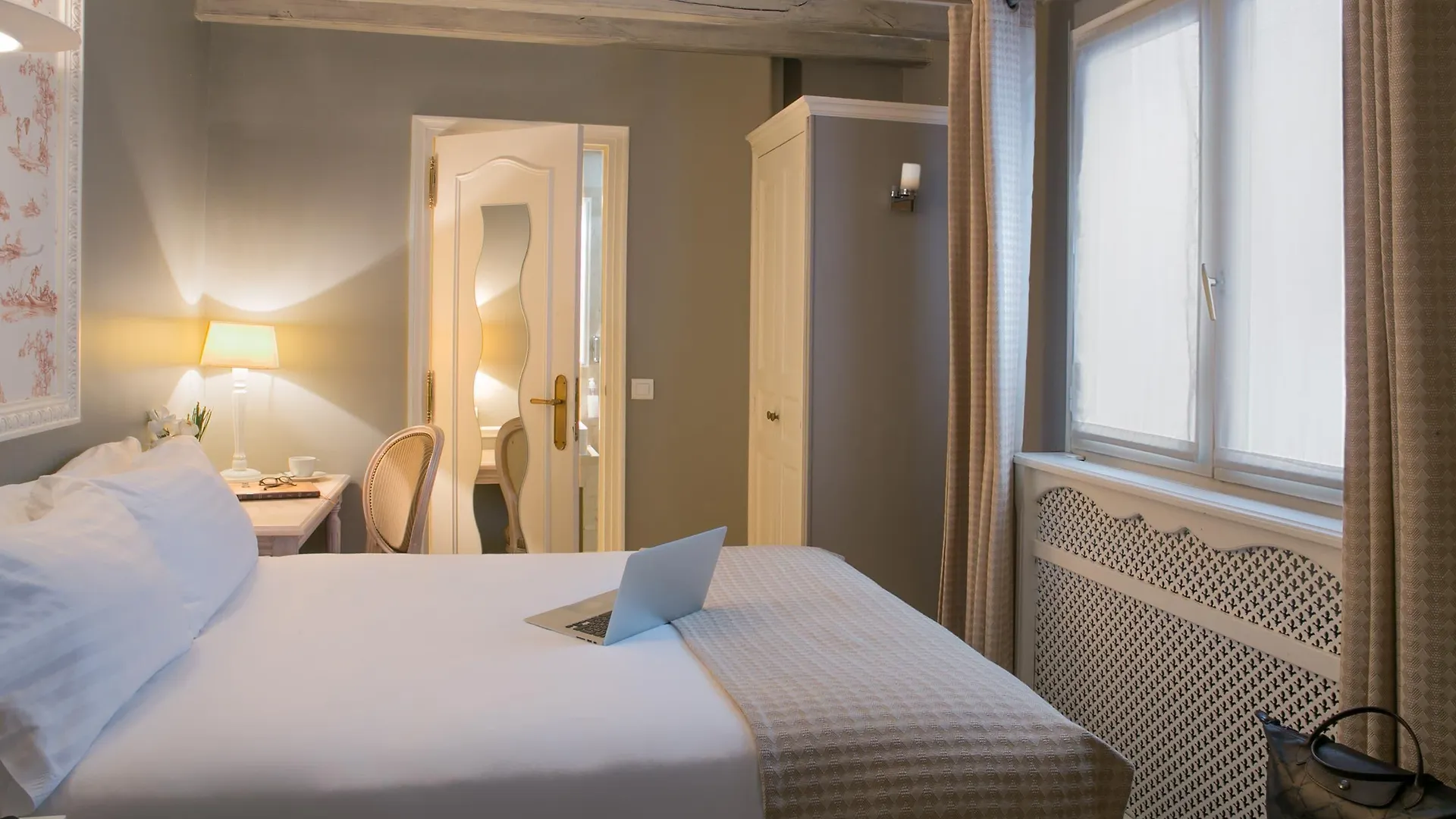 Hotel Saint Martin Bastille Paris 3*,  France