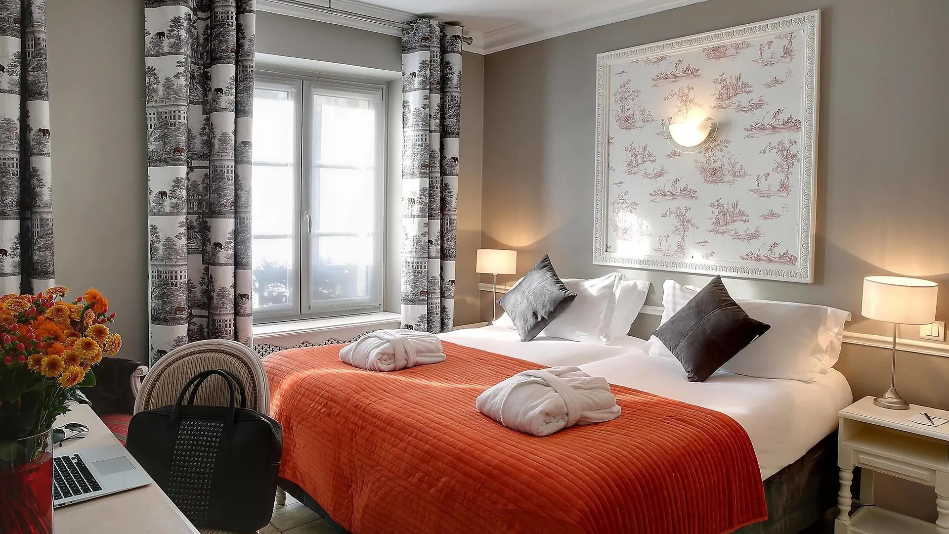 Hotel Saint Martin Bastille Paris