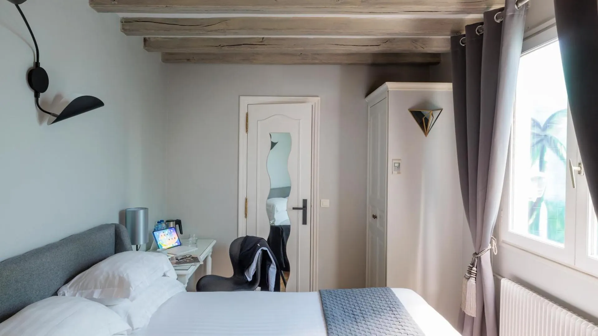 Hotel Saint Martin Bastille Paris