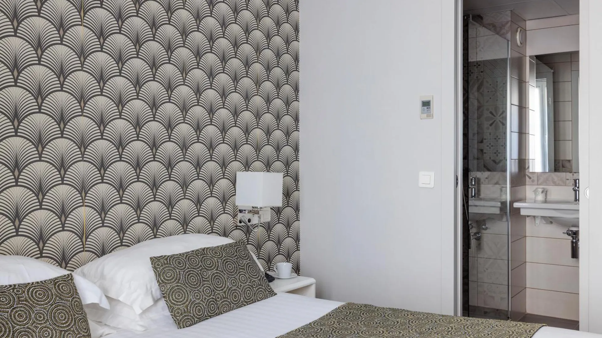 Hotel Saint Martin Bastille Paris