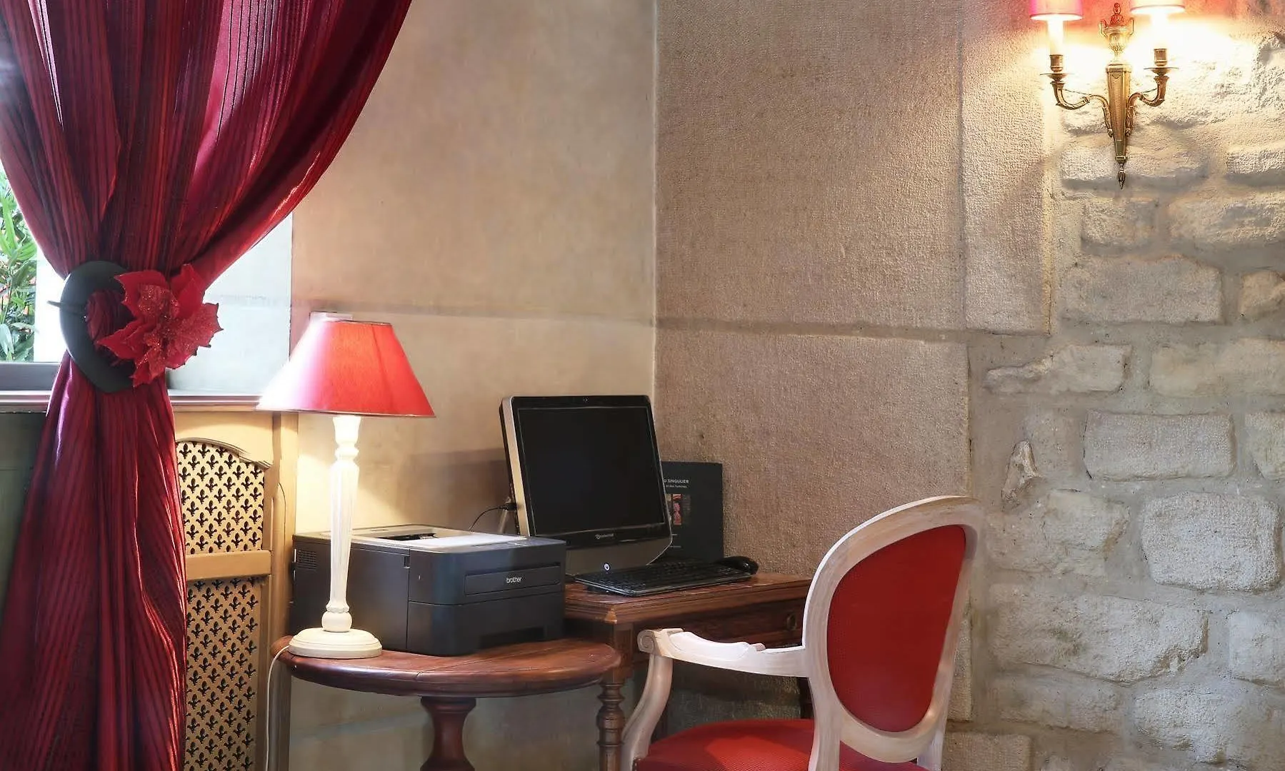 Hotel Saint Martin Bastille Paris 3*,